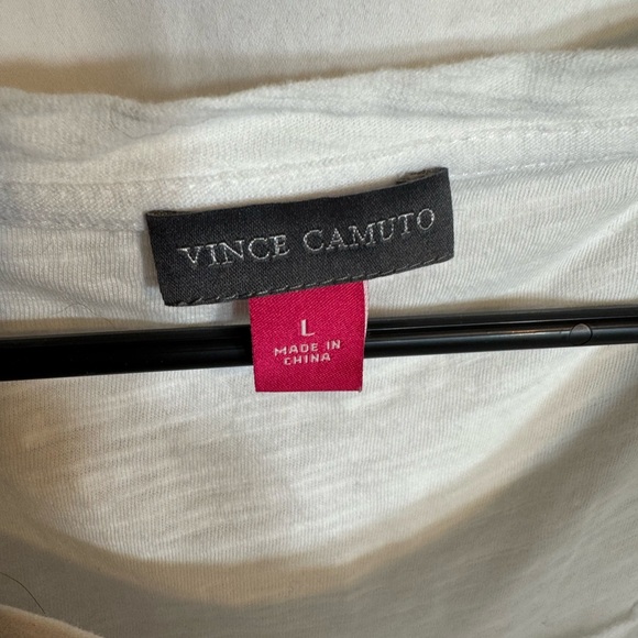 Vince Camuto Large White Short Sleeve Blouse With Lace Accent On Back - Picture 3 of 5